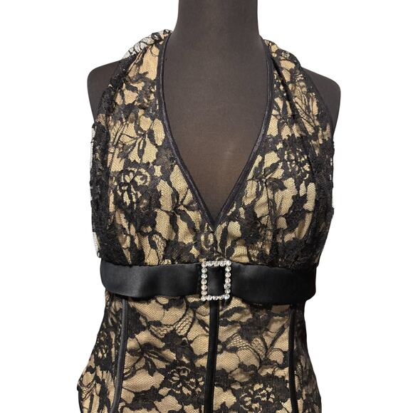 Cache Black Lace Floral Overlay Nude Mesh V Neck Halter Rhinestone Buckle Sz L - Picture 2 of 7